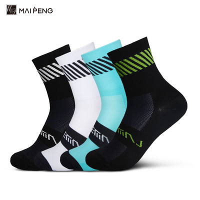 acheter Des chaussettes de vélo anti-dérrapage personnalisées résistantes à l'usure en nylon respirantes chaussettes de vélo de course online manufacture