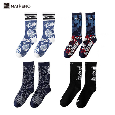 acheter Mode coton chaussettes personnalisées pour hommes vêtements de rue chaussettes de l'équipe de sport hip hop online manufacture