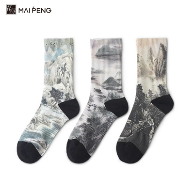 acheter Des chaussettes imprimées par sublimation de motifs de paysage online manufacture