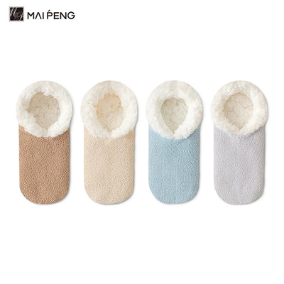 comprare Calzini caldi e spessi con calzini a calcio con pinze. online manufacture