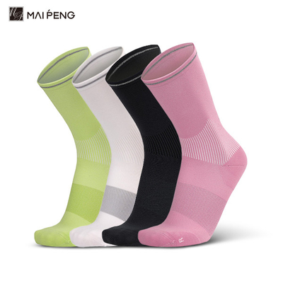 Des chaussettes de vélo personnalisées respirantes évacuant l'humidité Unisexe chaussettes de course à pied
