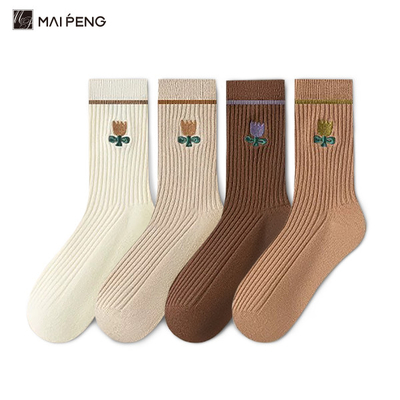 Sous-vêtements en coton à rayures de couleur solide, respirants, broderies de fleurs, chaussettes pour femmes