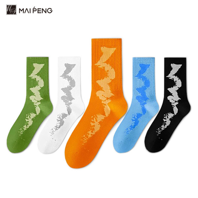Des chaussettes pour hommes de couleur unisexe respirante personnalisée antibactérienne