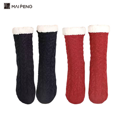 Des chaussettes de sol antidérapantes pour l' hiver, confortables et épaisses, avec poignées.