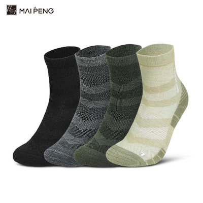 Des chaussettes épaisses en laine de Terry Merino